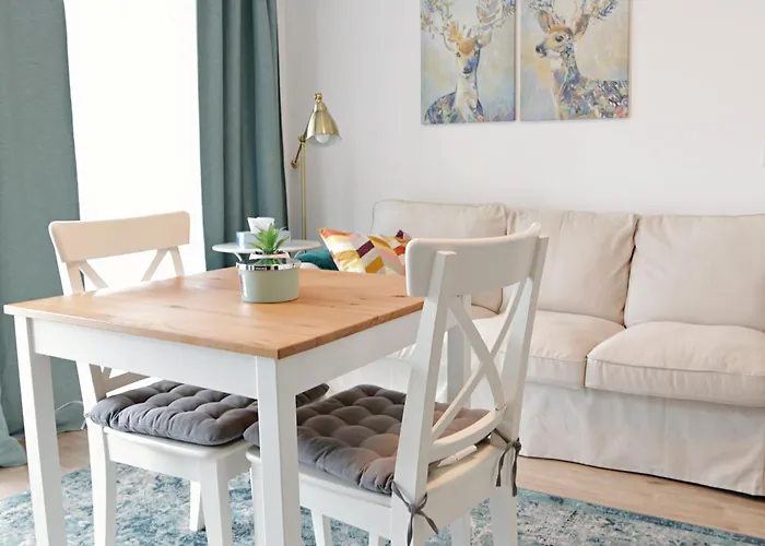 Urban Nest - Luxe Hideaway In Belvedere