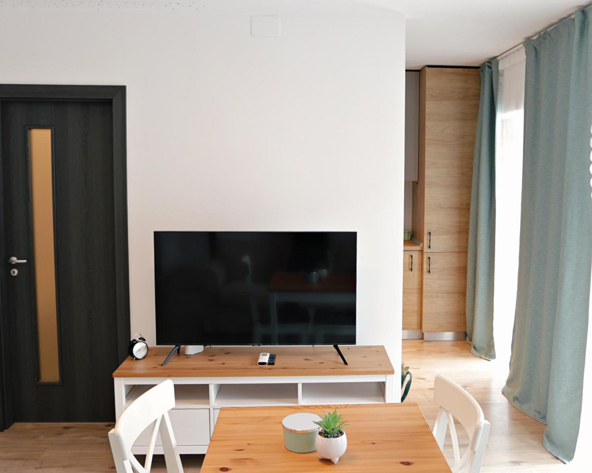 Urban Nest - Luxe Hideaway In Belvedere Apartment *